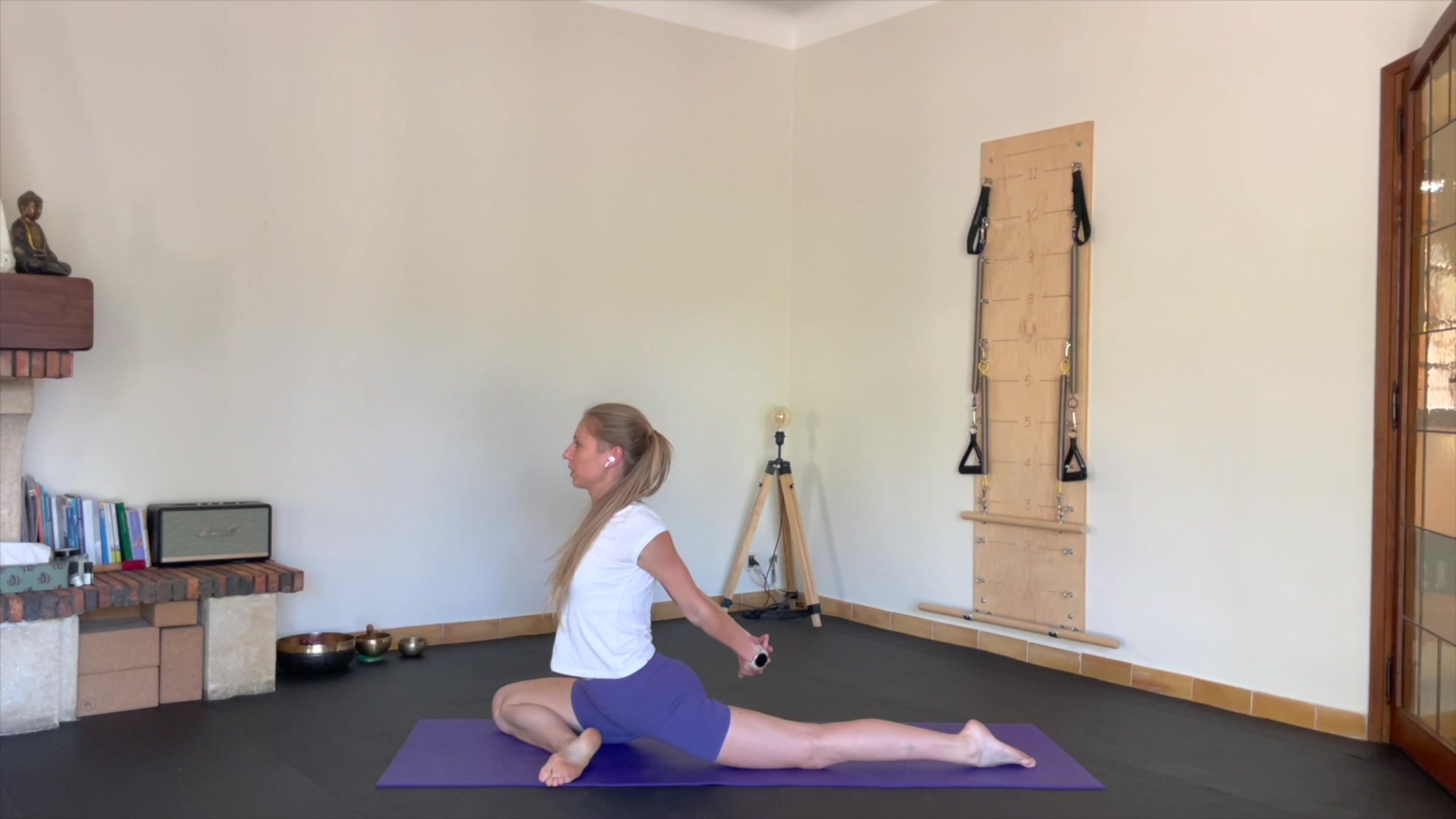 Vinyasa intermediaire ouverture de hanches 60 minutes